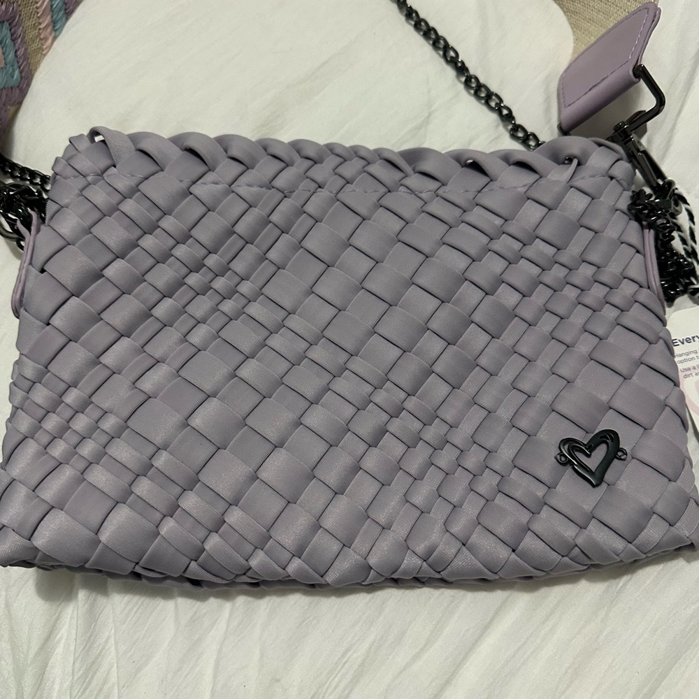 Chic Lavender Woven Crossbody Bag - Picture 2 of 4